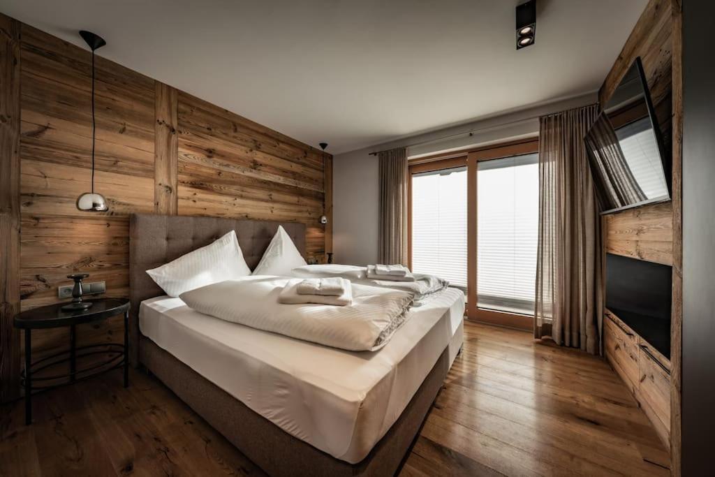 Cozy Loft In The Alps Of Zillertal Appartement Schwendau Buitenkant foto