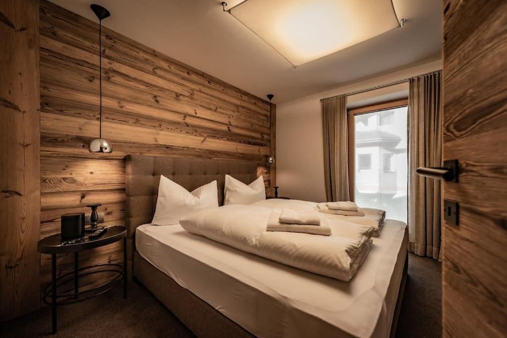 Cozy Loft In The Alps Of Zillertal Appartement Schwendau Buitenkant foto